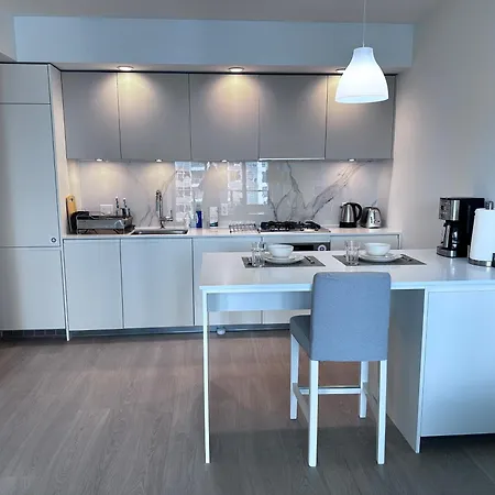 Monthly Stay-Relocation Special-New Condo At Metrotown Burnaby Exterior photo